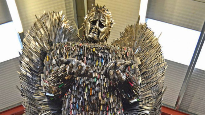 Knife Angel