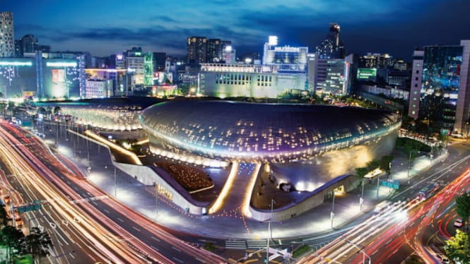 Dongdaemun Design Plaza (DDP) di Seoul