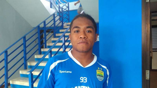 Pemain Persib, Fulgensius Billy Paji Keraf.