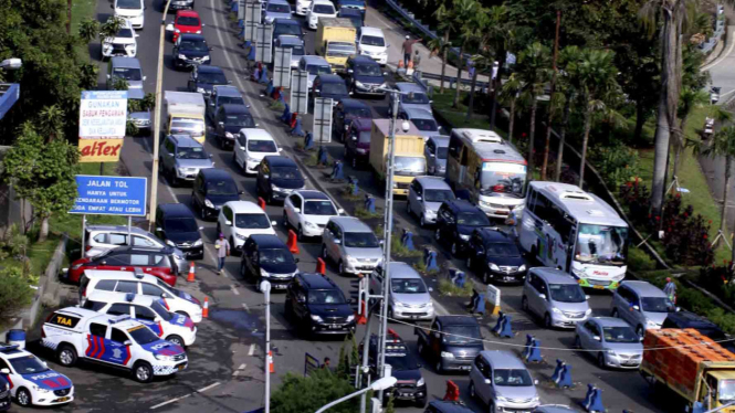Kemacetan di Puncak Bogor sata libur (foto ilustrasi)