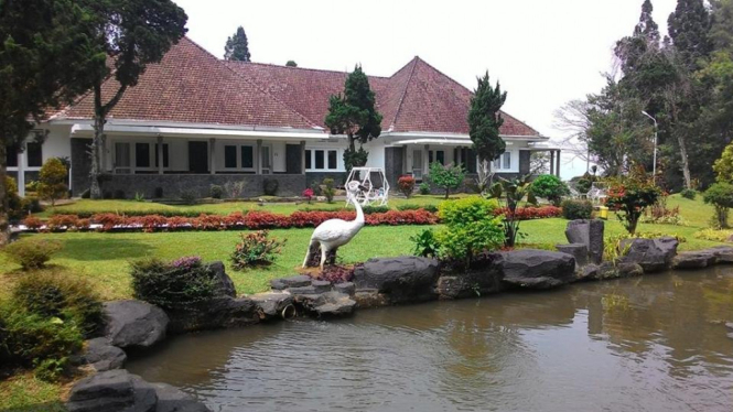 Selabintana Resort