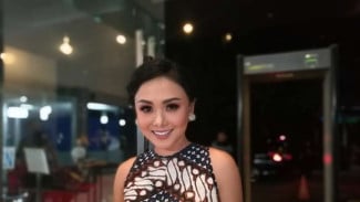 Yuni Shara Pasang Foto Ini, Warganet Gagal Fokus