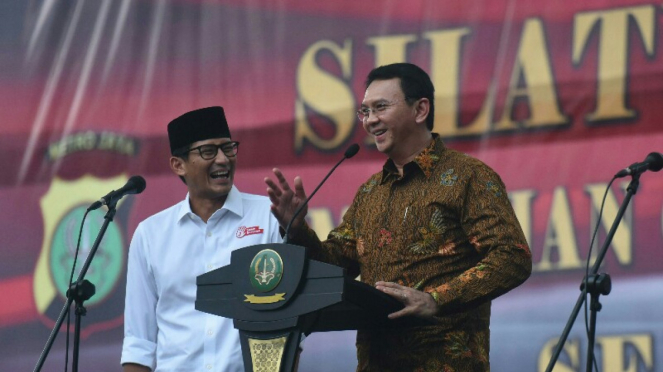 Sandiaga Uno  bersama Basuki Tjahaja Purnama alias Ahok dalam suatu momen.