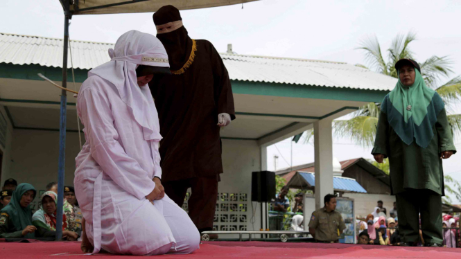 Penerapan Hukuman Cambuk di Aceh