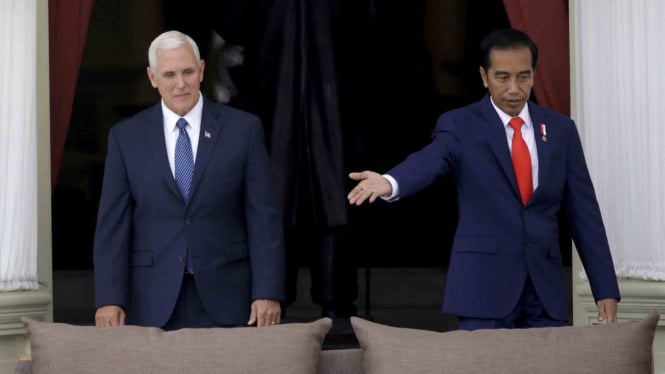 Pertemuan Wapres AS Mike Pence dengan Presiden Jokowi