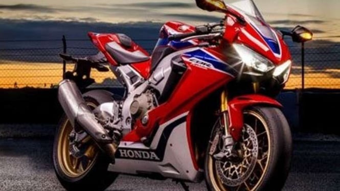 CBR 1000 RR Fireblade 