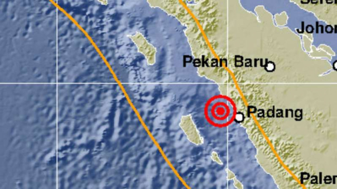 Peta lokasi pusat gempa tektonik berkekuatan 5.3 skala richter di Kepulauan Mentawai, Sumatera Barat, pada Jumat siang, 21 April 2017.