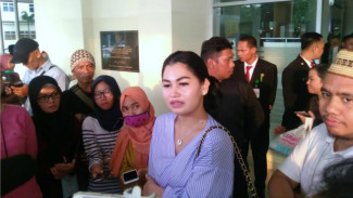 Camel Petir Yakin Jupe Pantas Jadi Panutan Artis-artis Baru