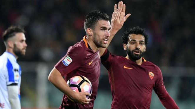 Dua bintang AS Roma, Kevin Strootman (kiri) dan Mohamed Salah (kanan)