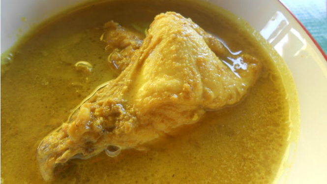 Opor ayam, salah satu menu favorit di Hari Lebaran.