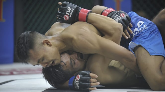 Taklukkan Apep Tatang, Adi Paryanto Lolos ke Final One Pride MMA