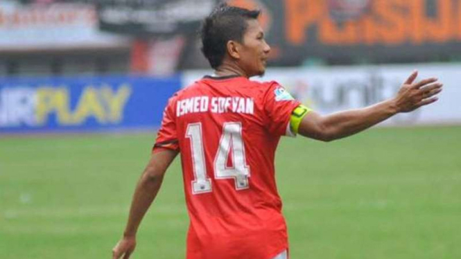 Ismed Sofyan saat menjadi kapten Persija Jakarta.