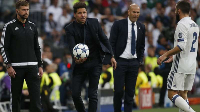 Pelatih Atletico Madrid, Diego Simeone dan pelatih Real Madrid, Zinedine Zidane