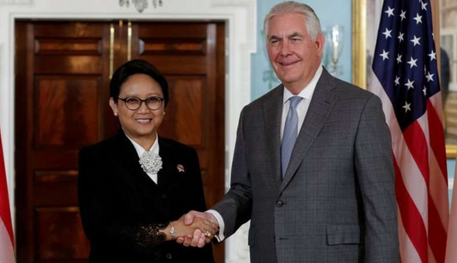 Menlu RI Retno Marsudi dan Menteri Luar Negeri AS Rex Tillerson 4 Mei 2017