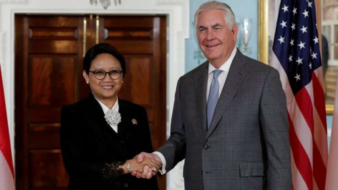 Menlu RI Retno Marsudi dan Menteri Luar Negeri AS Rex Tillerson 4 Mei 2017