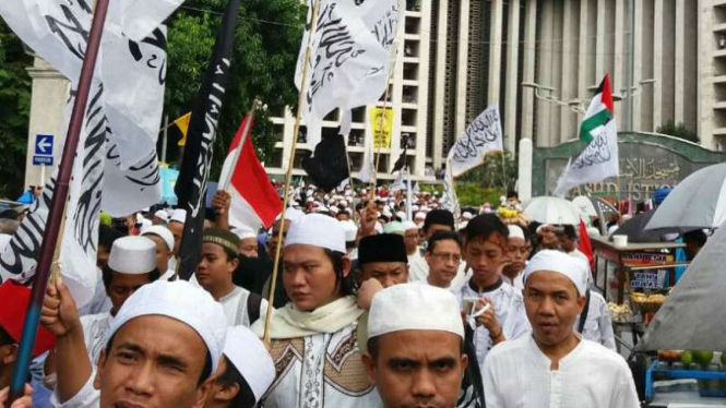Ilustrasi peserta aksi 287 di Masjid Istiqlal.