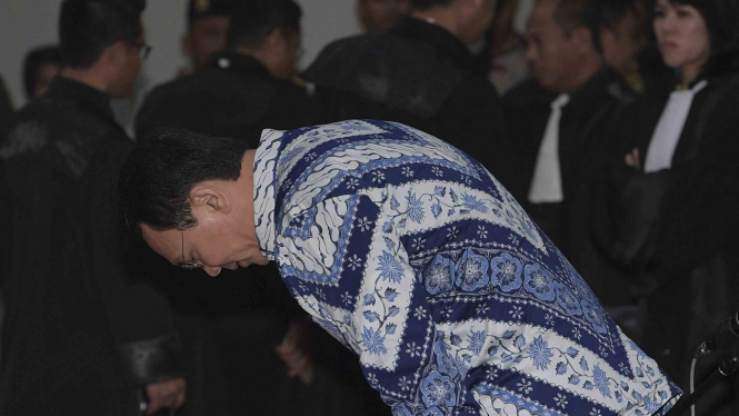 Usai Divonis, Ahok memberikan hormat kepada hakim dan langsung ditahan di Rutan Cipinang