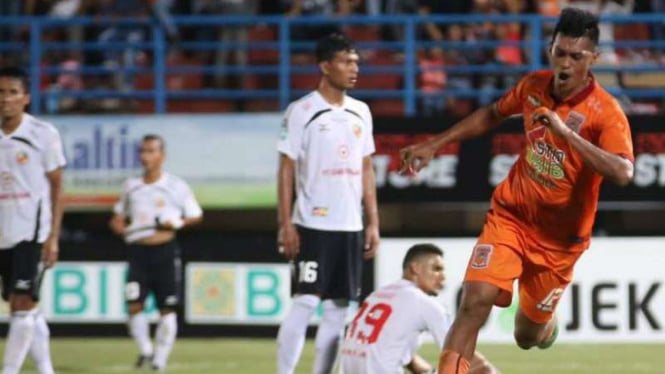 Striker Pusamania Borneo FC, Lerby Eliandry