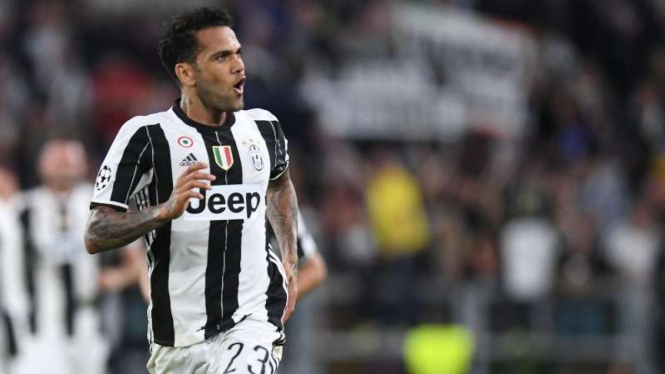 Mantan bek Juventus, Dani Alves.