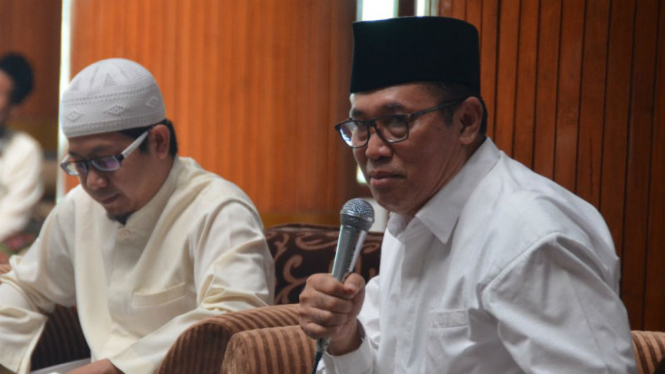 Mantan Wakil Kepala BIN, Asad Said Ali, di Masjid Agung Sunan Ampel, Surabaya, pada Kamis, 11 Mei 2017. 