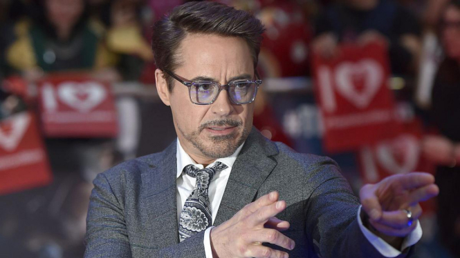 Robert Downey Jr