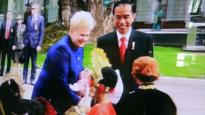 Presiden Lithuania Dalia Grybauskaite dan Presiden Jokowi