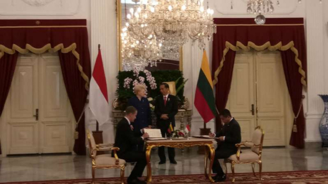 Kunjungan Presiden Lithuania Dalia Grybauskaite ke Istana Merdeka