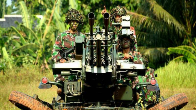 Meriam jenis Giant Bow yang disebutkan mengalami gagal fungsi dalam gladi bersih Latihan PPRC di Tanjung Datuk Natuna Kepulauan Riau, Rabu (17/5/2017)