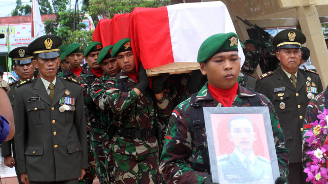 Pemakaman prajurit TNI yang gugur di Natuna