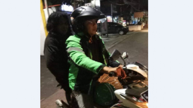 Penumpang ojek online yang disangka hantu