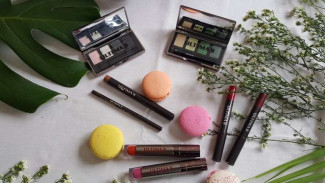 Tak Mau Make-up Mudah Luntur, Begini Caranya