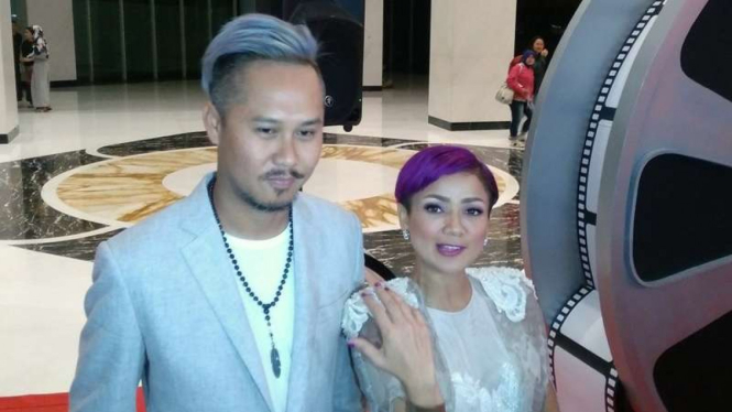 Nirina Zubir dan suami, Ernest Fardiyan Syarif