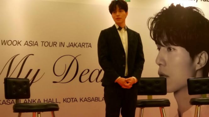 Lee Dong Wook di Kota Kasablanka, Jakarta, Jumat, 19 Mei 2017.