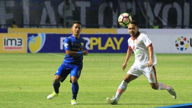 Duel Persib Bandung vs Borneo FC