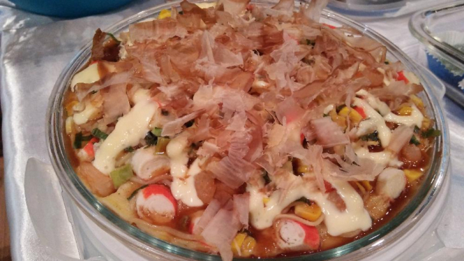 Membuat Okonomiyaki Sendiri
