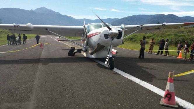 Bandara Aminggaru Ilaga, Kabupaten Puncak, Papua.