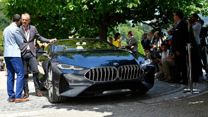 Mobil konsep BMW 8 Series.