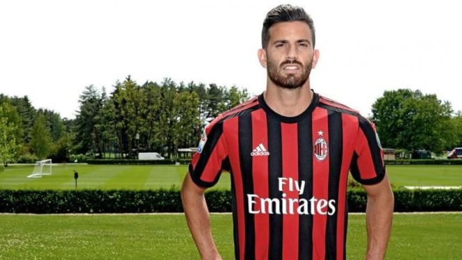 Pemain belakang AC Milan, Matteo Musacchio