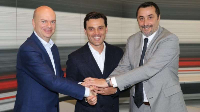 CEO Milan, Marco Fassone (kiri)