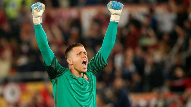 Wojciech Szczesny saat membela AS Roma