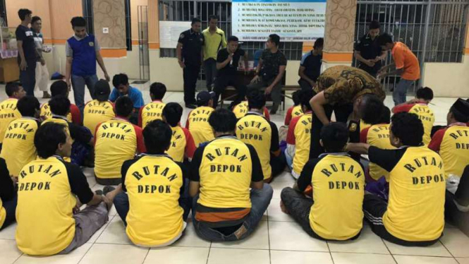 Para narapidana di Rumah Tahanan Cilodong yang akan dipindahkan ke Lapas Gunung Sindur Bogor, Kamis (1/6/2017)