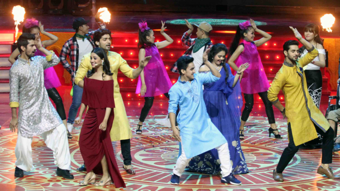 Bollystarvaganza ANTV Bertabur Bintang Bollywood
