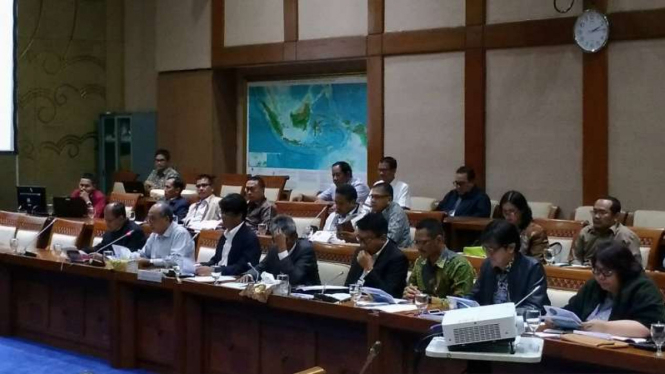 RDP Pertamina dan Komisi VII.