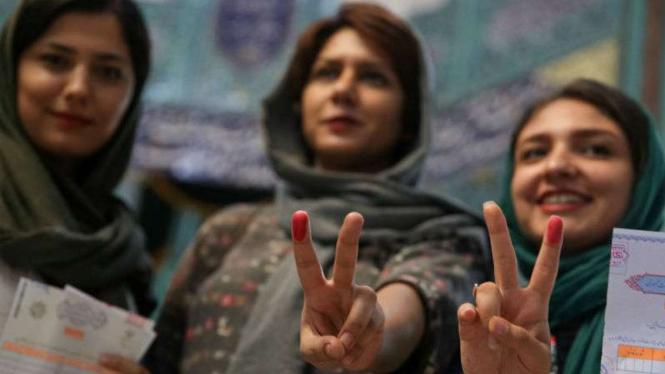 Ilustrasi perempuan Iran saat memberikan hak politik