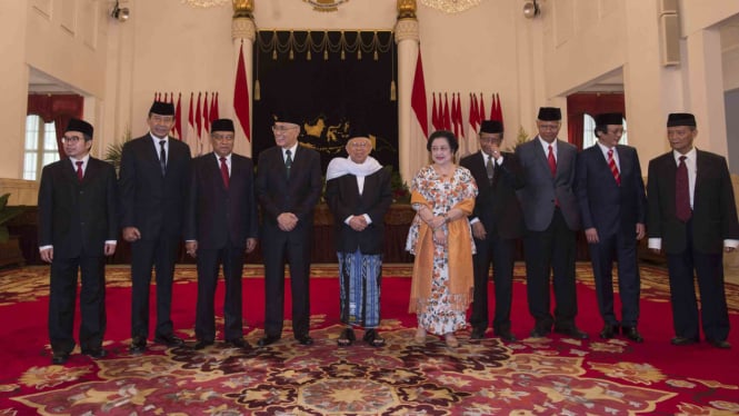 Megawati dan Ma'ruf Amin saat dilantik sebagai Dewan Pengarah dan Kepala UKP-PIP yang kini menjadi BPIP, Rabu, 7 Juni 2017.