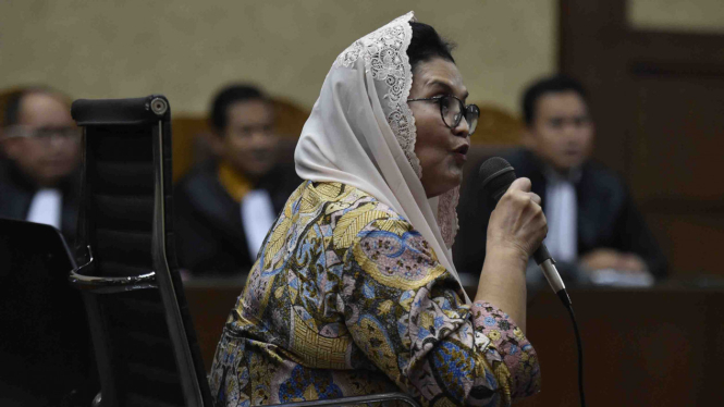 Siti Fadilah Supari saat pledoi