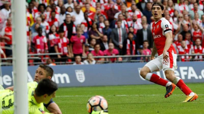 Pemain belakang Arsenal, Hector Bellerin