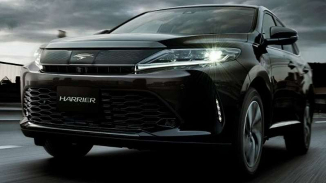 Toyota Harrier 2017