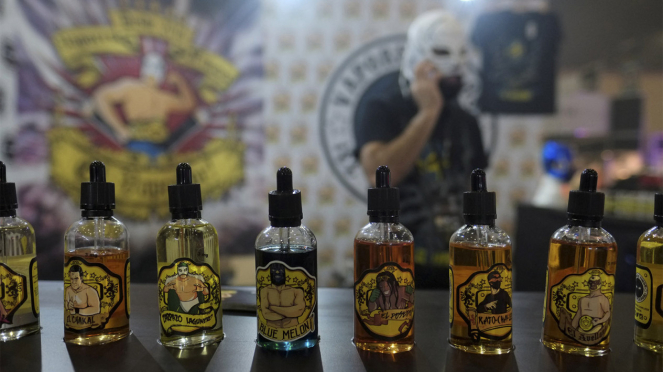 Liquid, cairan untuk rokok elektrik (vape)