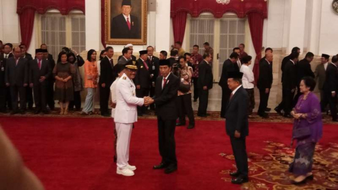 Jokowi lantik Djarot jadi Gubernur DKI